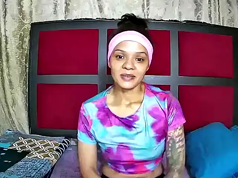 Cadence28 online show from April 10, 7:07 pm