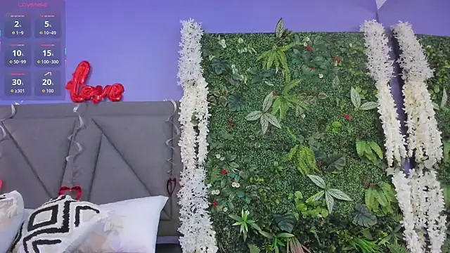 Gaby cruz  online show from February 13, 11:17 am