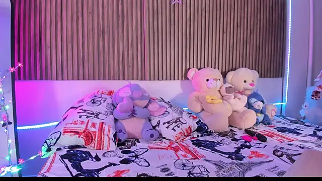 Hayley-Fox online show from December 14, 1:44 am