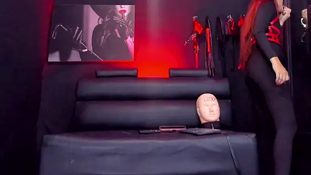 AprilStoness online show from March 20, 7:19 pm