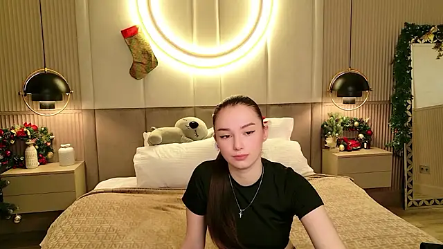 Amber Bond online show from January 7, 6:05 am