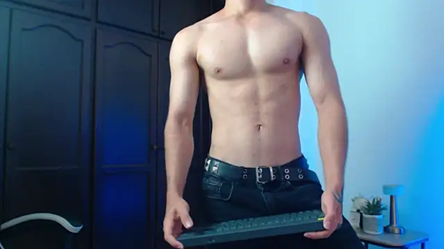 Snapshot of eren_jeager chatting on February 12, 1:33 am eren jeager online show from February 12, 1:33 am