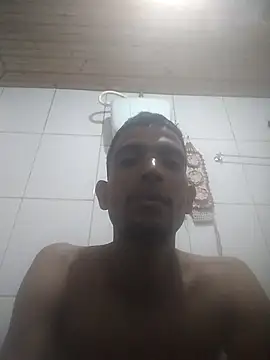 Snapshot of Gzinho69ik chatting on November 25, 9:59 pm Gzinho69ik online show from November 25, 9:59 pm