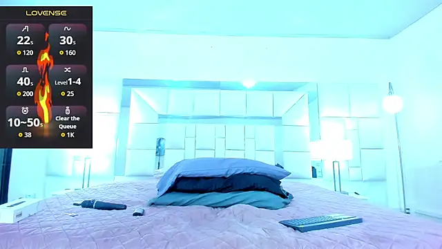 Sebastian Smith   online show from December 4, 11:19 am