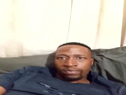 Snapshot of Grim_Wolfy chatting on December 15, 10:25 pm Grim Wolfy online show from December 15, 10:25 pm