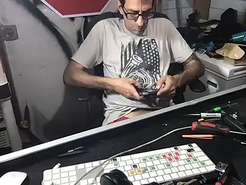 SinlessFreedom7 online show from February 16, 5:53 pm