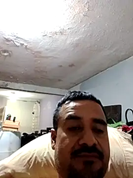 Snapshot of paoandjoe1010 chatting on November 21, 8:24 am paoandjoe1010 online show from November 21, 8:24 am