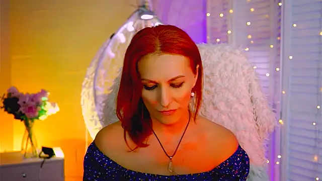 DianaTorrens online show from December 5, 9:51 am