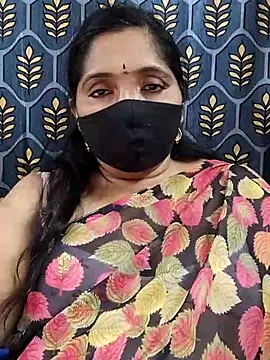 Snapshot of Soni-queen chatting on November 21, 4:38 pm Soni-queen online show from November 21, 4:38 pm