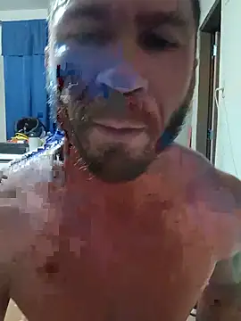 RobertoLuiz84 online show from May 10, 1:33 am