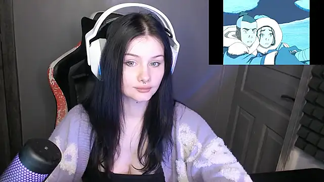 Moon raven online show from December 3, 5:11 pm