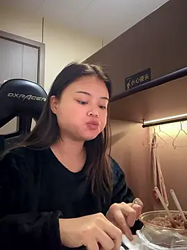 Toffee-00 online show from January 13, 7:57 am