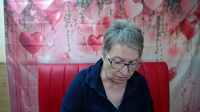 OlgaLuck online show from April 10, 5:56 am