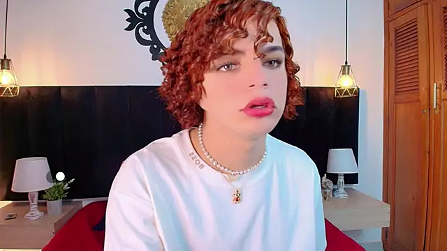 Skyee angel online show from April 8, 7:36 pm