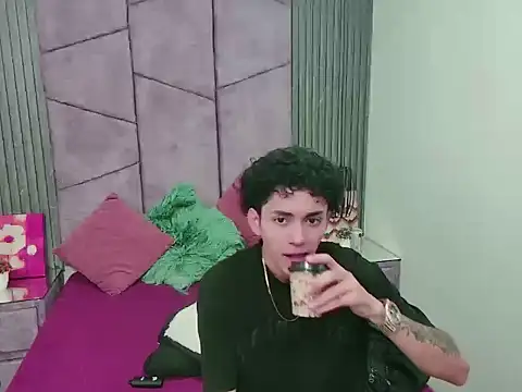 JackCooperr online show from January 9, 12:41 pm