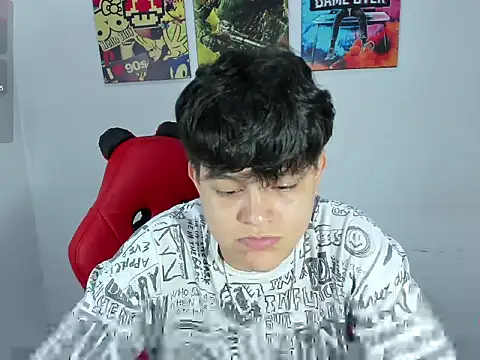  ian sweet online show from November 26, 7:37 pm