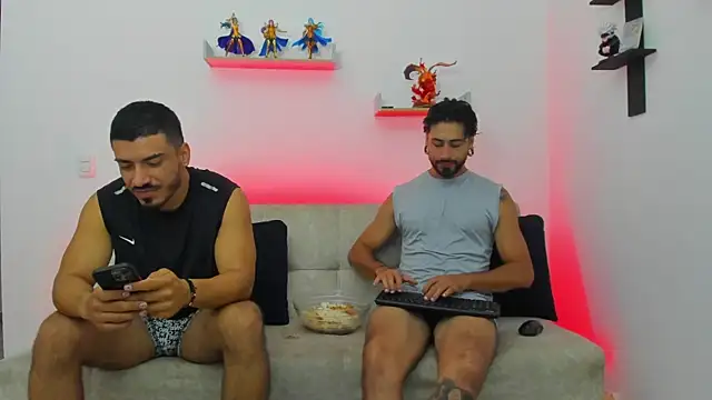 heteros curious online show from March 28, 1:16 am