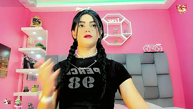 DaleskaSanchez online show from January 6, 8:23 pm