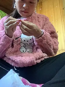 Snapshot of hotel222 chatting on November 27, 1:07 am hotel222 online show from November 27, 1:07 am