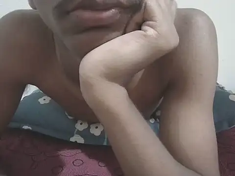 FreakyCharmXOXO online show from November 27, 12:40 pm