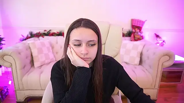 TinyNatalie online show from January 15, 7:46 am