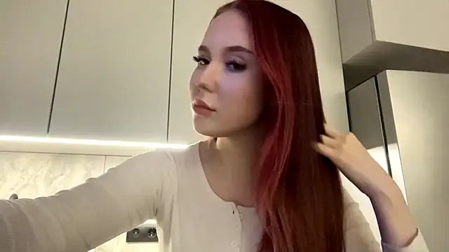 DaphineMckoy online show from November 27, 11:45 am