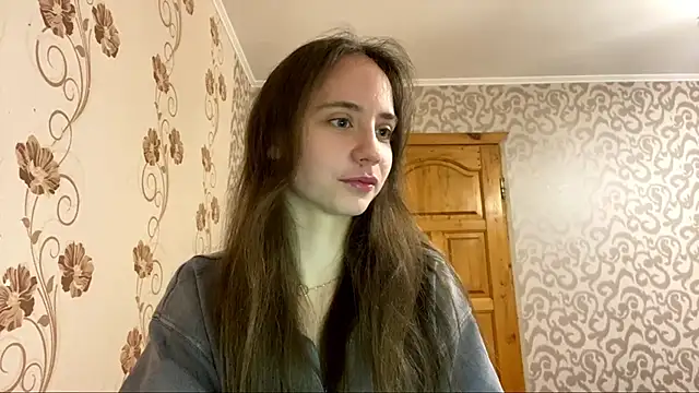 ChandaApplin online show from December 1, 5:07 pm