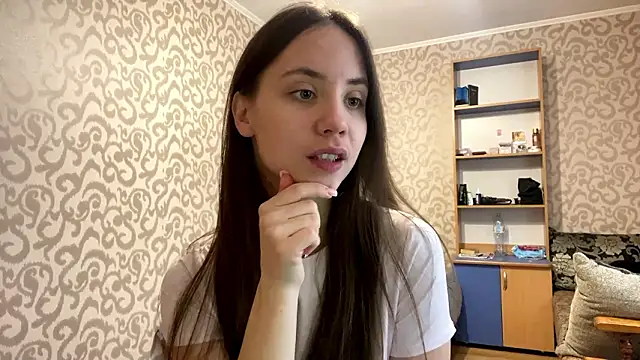 ChandaApplin online show from January 16, 1:15 pm