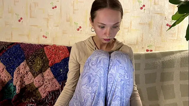 PaulaTisch online show from December 15, 4:11 pm