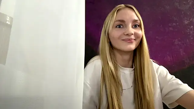 Snapshot of LangKrakowiak chatting on December 2, 1:50 pm LangKrakowiak online show from December 2, 1:50 pm