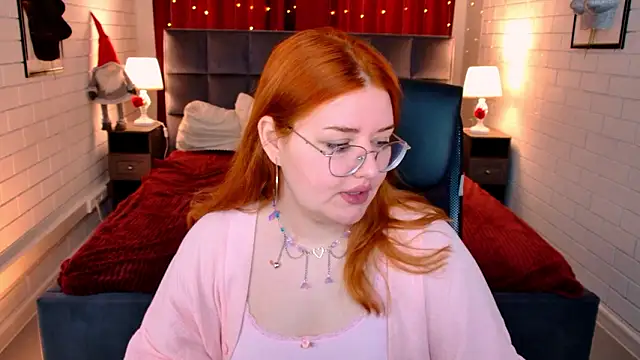 StaceyJensen online show from March 10, 1:16 pm