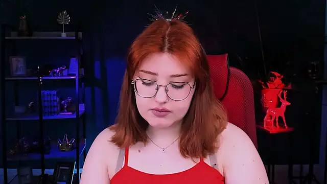 StaceyJensen online show from April 13, 9:59 am