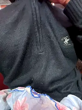 Snapshot of maskedman699 chatting on November 30, 7:01 am maskedman699 online show from November 30, 7:01 am