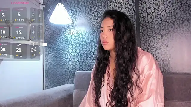 AmberRoses  online show from December 20, 12:45 pm