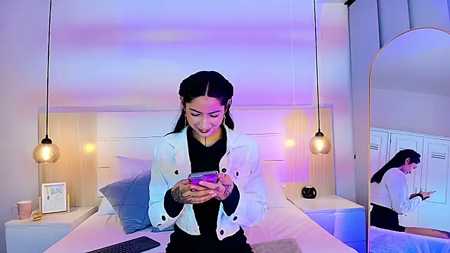 Snapshot of princess_deimos__ chatting on November 28, 2:31 pm princess deimos online show from November 28, 2:31 pm