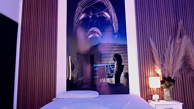 MiticaBrennet  online show from December 3, 3:25 am