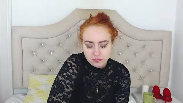 Snapshot of RubyBigBoobs chatting on November 25, 2:39 pm RubyBigBoobs online show from November 25, 2:39 pm