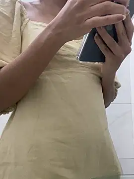 EweXZZ online show from April 20, 11:28 pm