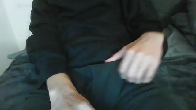 latinman7944 online show from March 4, 4:18 am