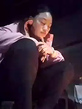 Snapshot of beny8800 chatting on November 25, 11:05 pm beny8800 online show from November 25, 11:05 pm