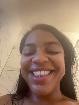 Snapshot of xoeewinters chatting on November 24, 2:17 pm xoeewinters online show from November 24, 2:17 pm