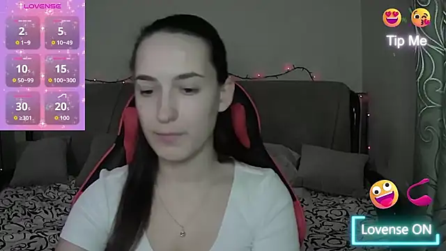 Snapshot of Star_Kate chatting on December 2, 8:48 pm Star Kate online show from December 2, 8:48 pm