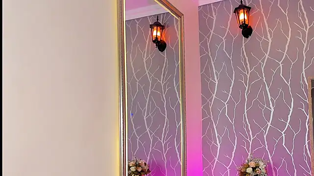 Snapshot of Julia_rivers chatting on December 2, 12:54 pm Julia rivers online show from December 2, 12:54 pm