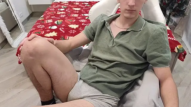 MoonlinSkinn online show from December 16, 8:08 am