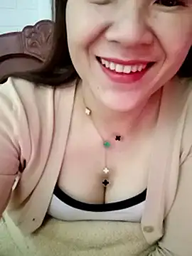 Lily-ross22 online show from February 9, 6:28 am