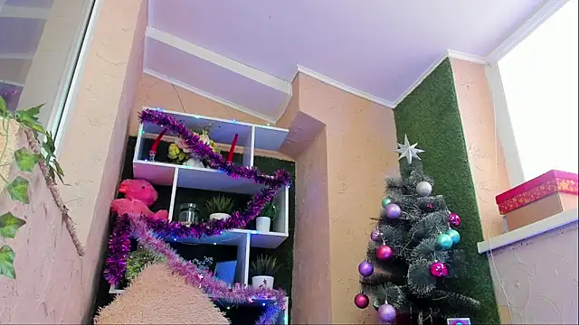 amelialy online show from January 15, 6:51 am