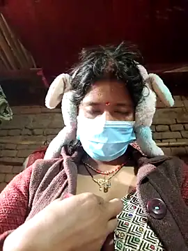 Curvy Vamikaa online show from January 17, 3:44 am