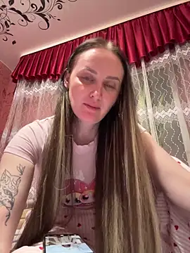 TomilaSi online show from March 12, 8:59 pm