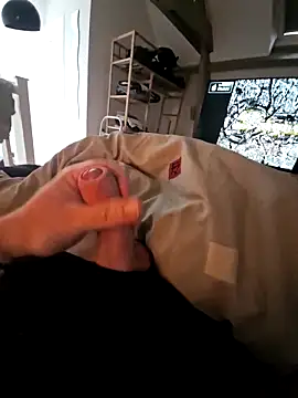 Mangeur44  online show from February 23, 4:26 pm