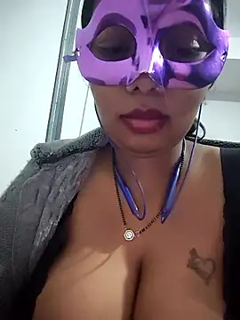 aarti03fb online show from January 10, 9:16 pm